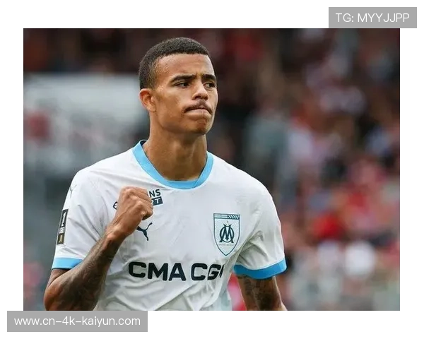 马赛5-1客胜尼斯暂登榜首，格林伍德双响奥巴梅扬传射